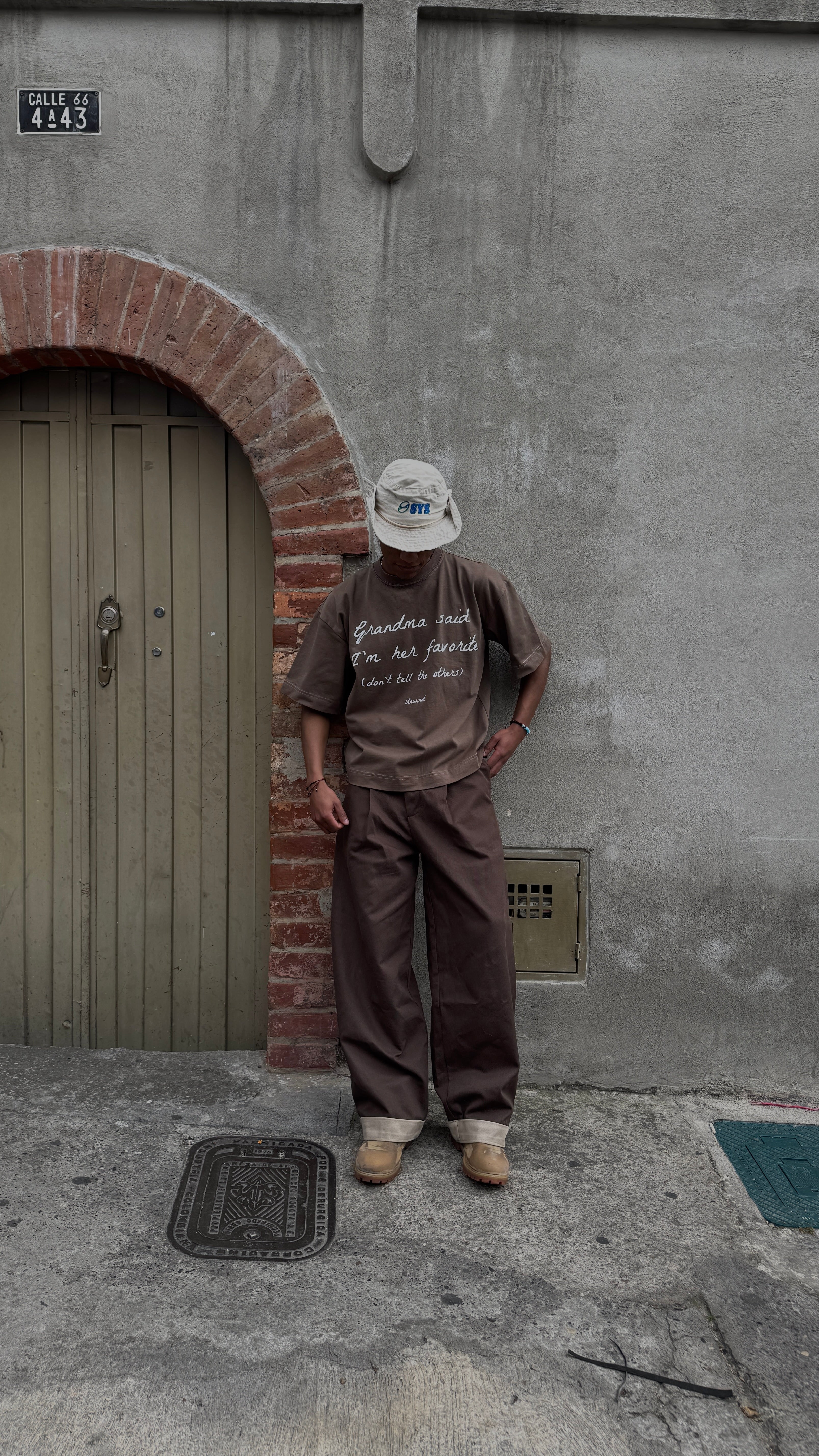 T-Shirt Grandma´s House- Coffe