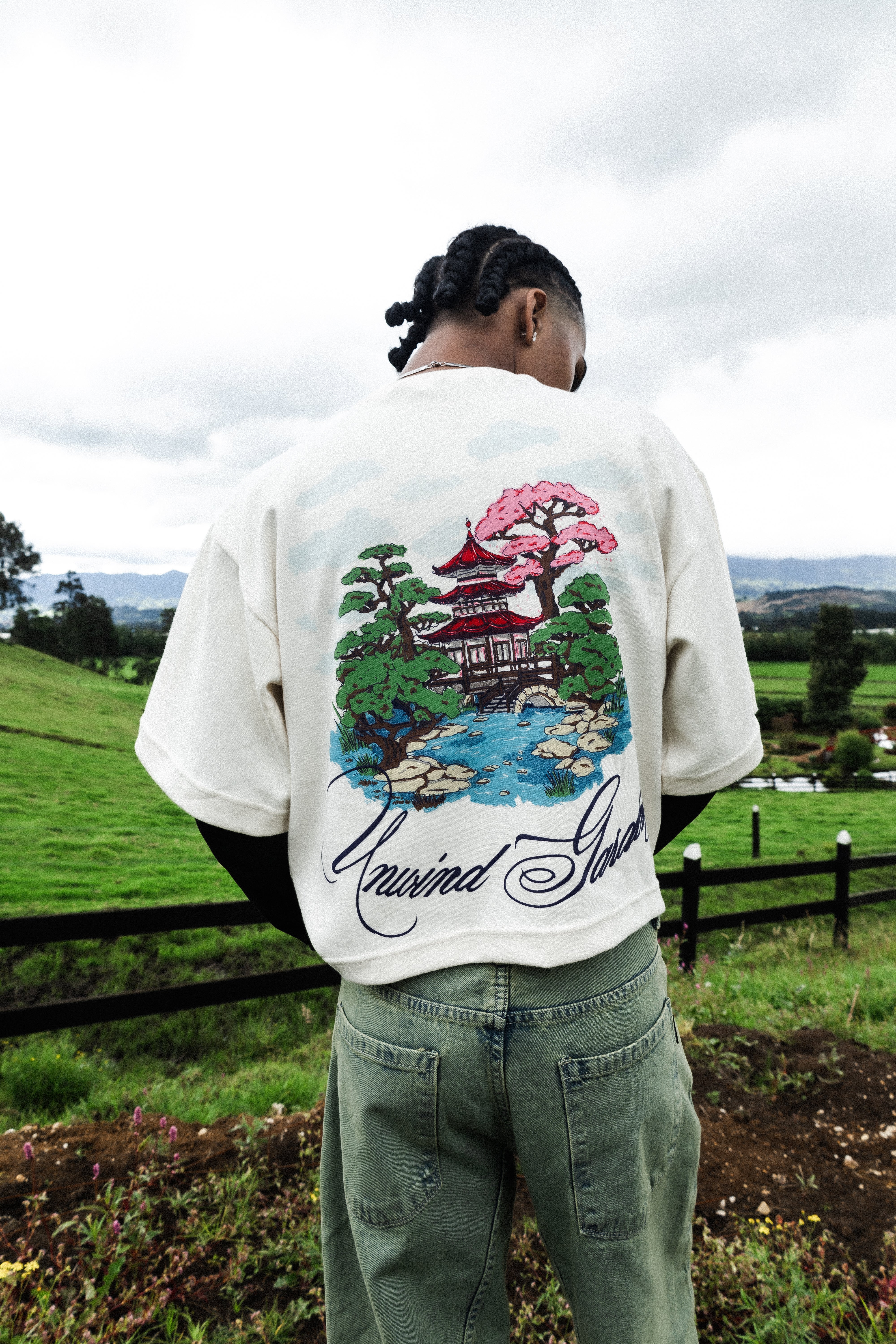 Japan Temple Boxy T-shirt - Beige
